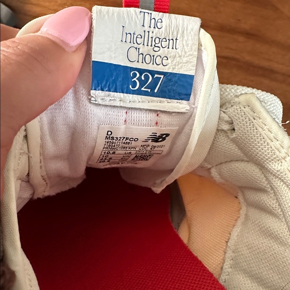 Men’s new balance sneakers - Picture 7 of 7